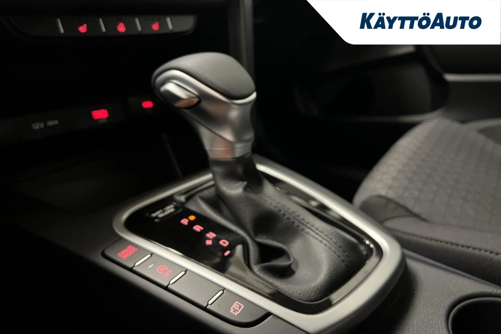 Kia Ceed LTC-106 carousel image