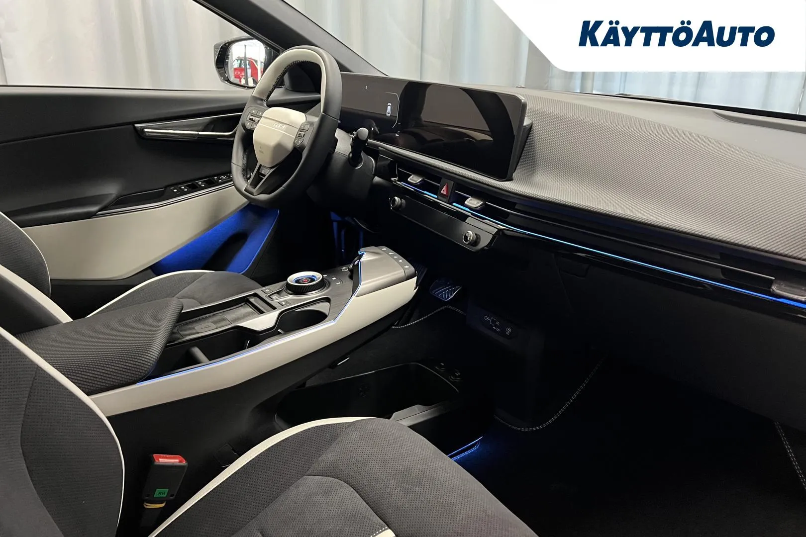 Kia EV6 GRN-217 carousel image