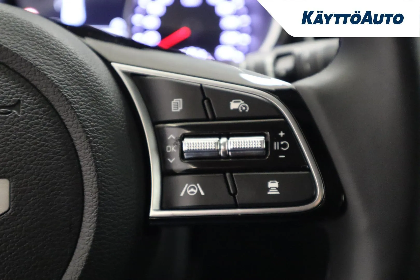 Kia XCeed YYE-790 carousel image