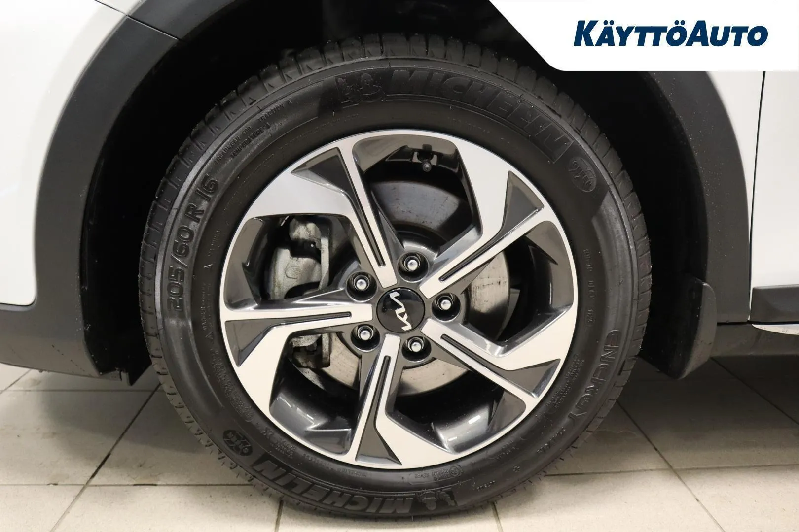 Kia XCeed YYE-790 carousel image