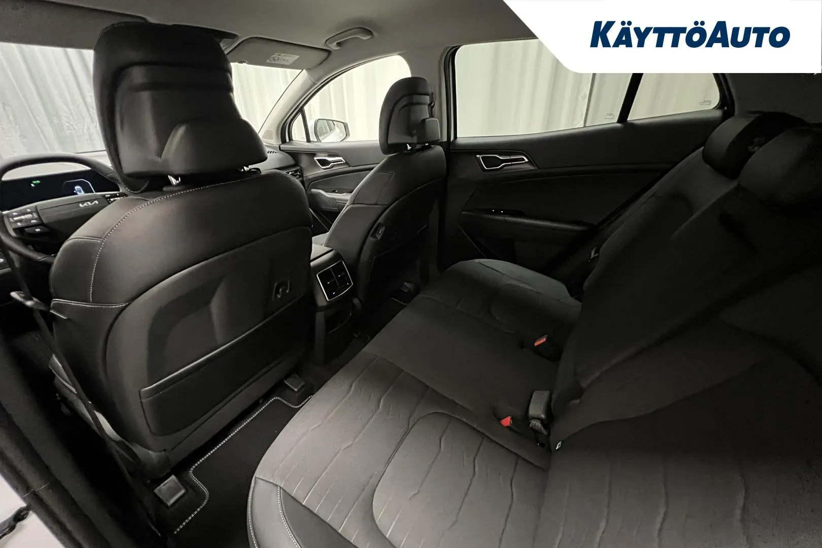 Kia Sportage JON-297 carousel image