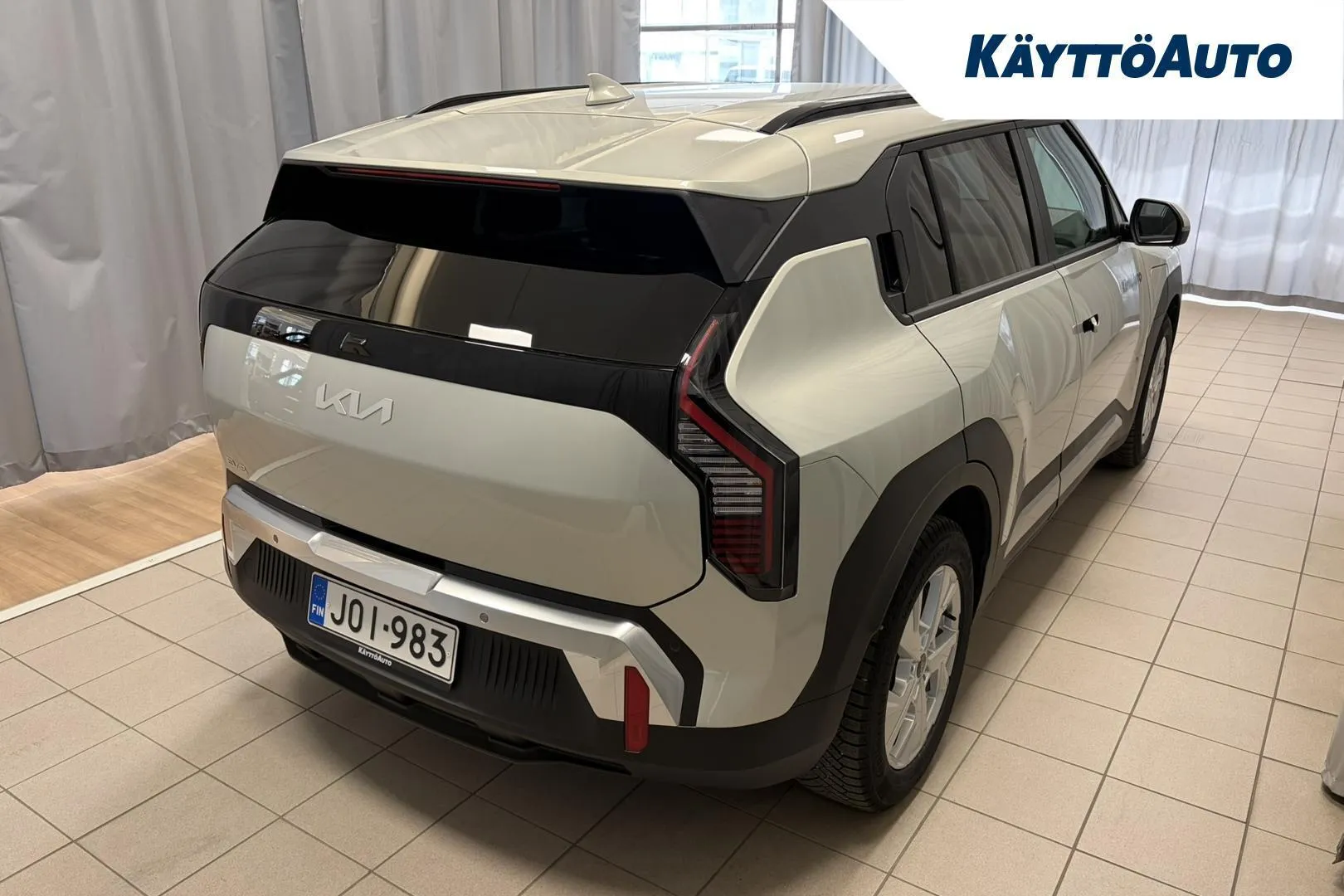 Kia EV3 JOI-983 carousel image