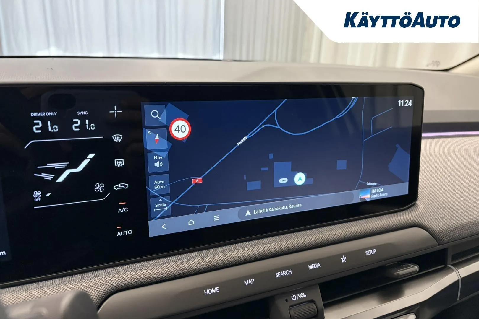 Kia EV3 JOI-983 carousel image