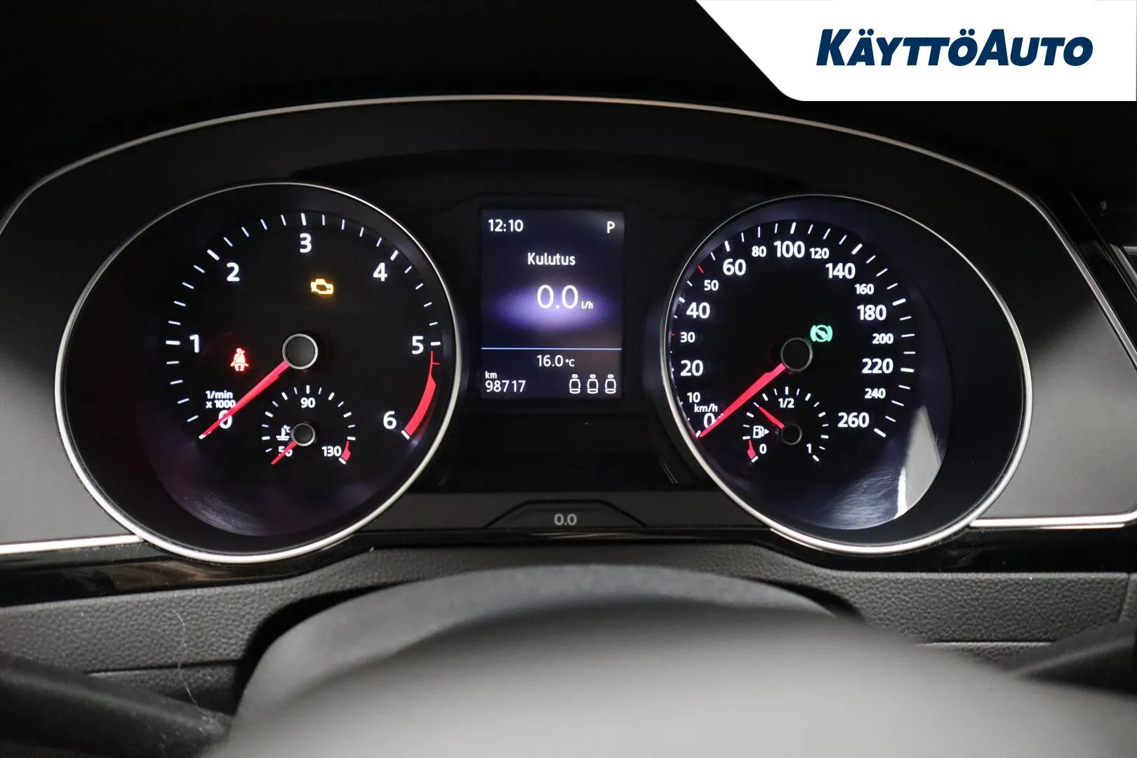VOLKSWAGEN Passat FRE-529 carousel image