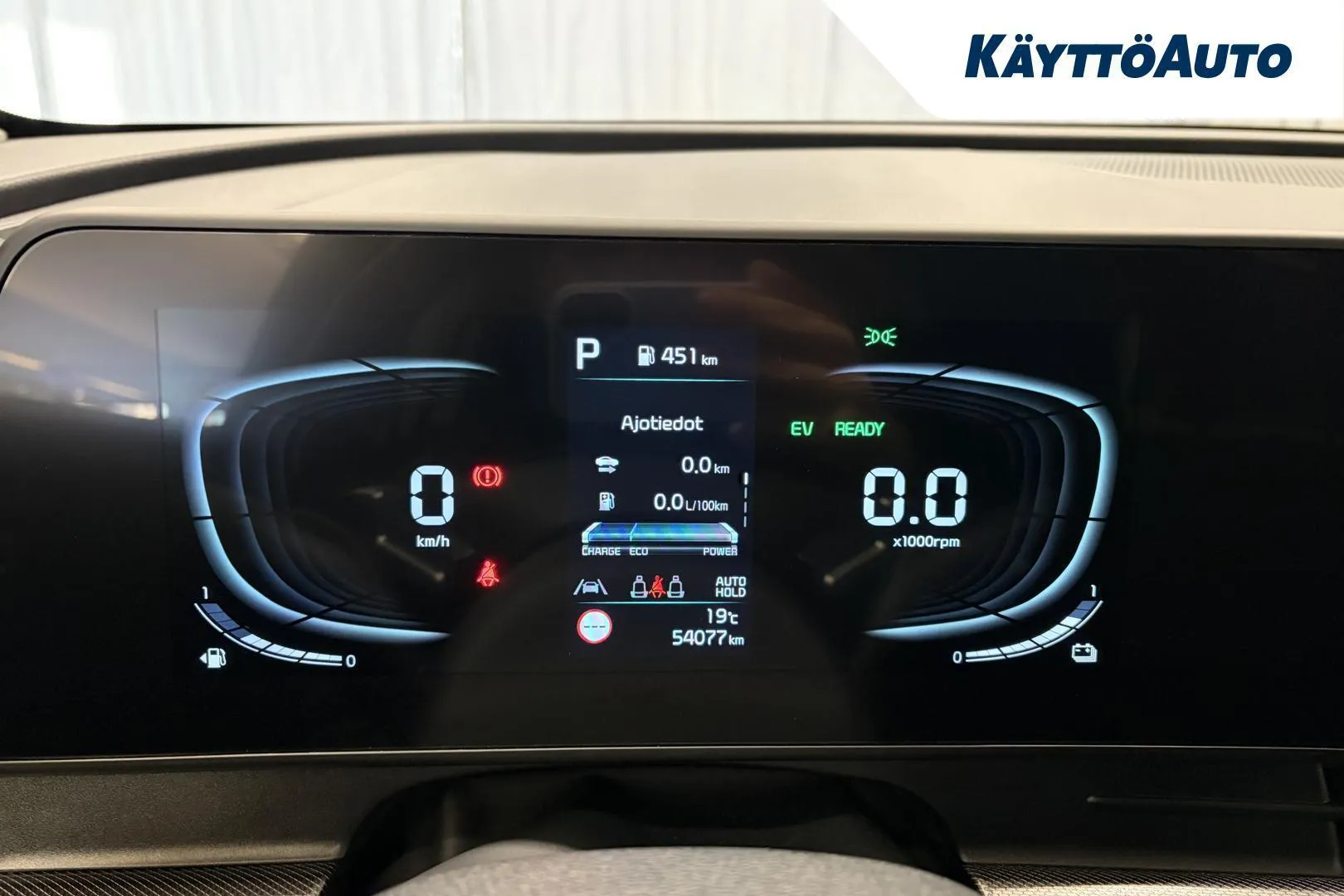 Kia Sportage NNK-198 carousel image