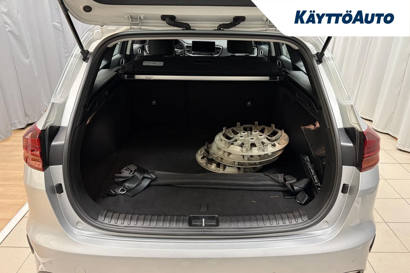 Kia Ceed JNP-226 carousel image