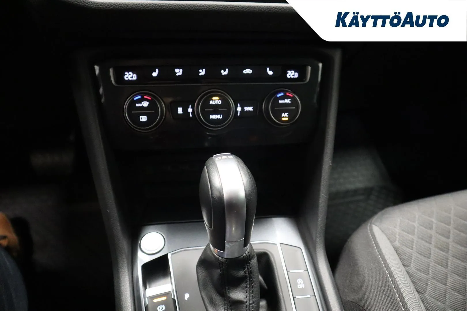 Volkswagen Tiguan SYT-507 carousel image