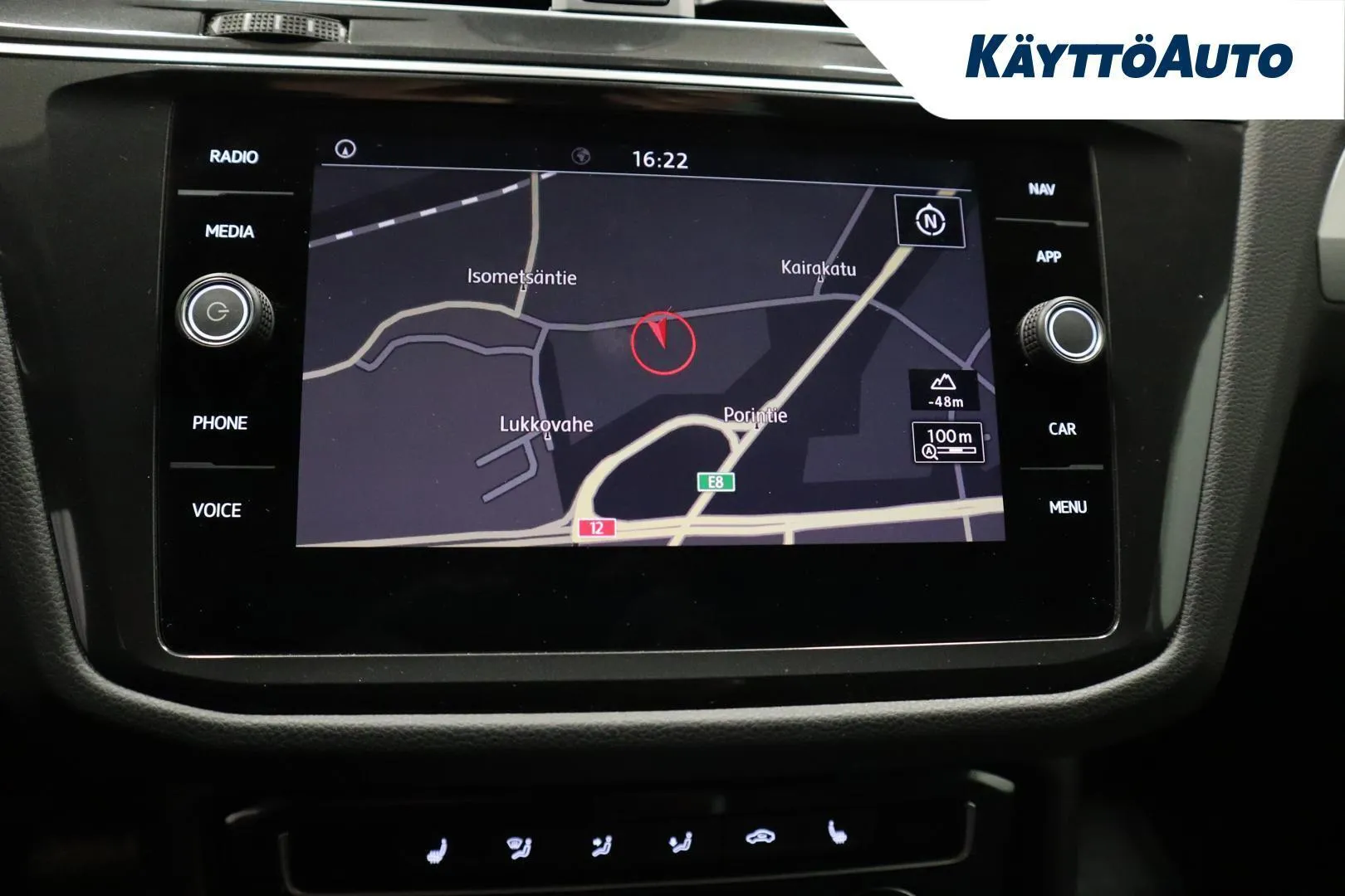 Volkswagen Tiguan SYT-507 carousel image