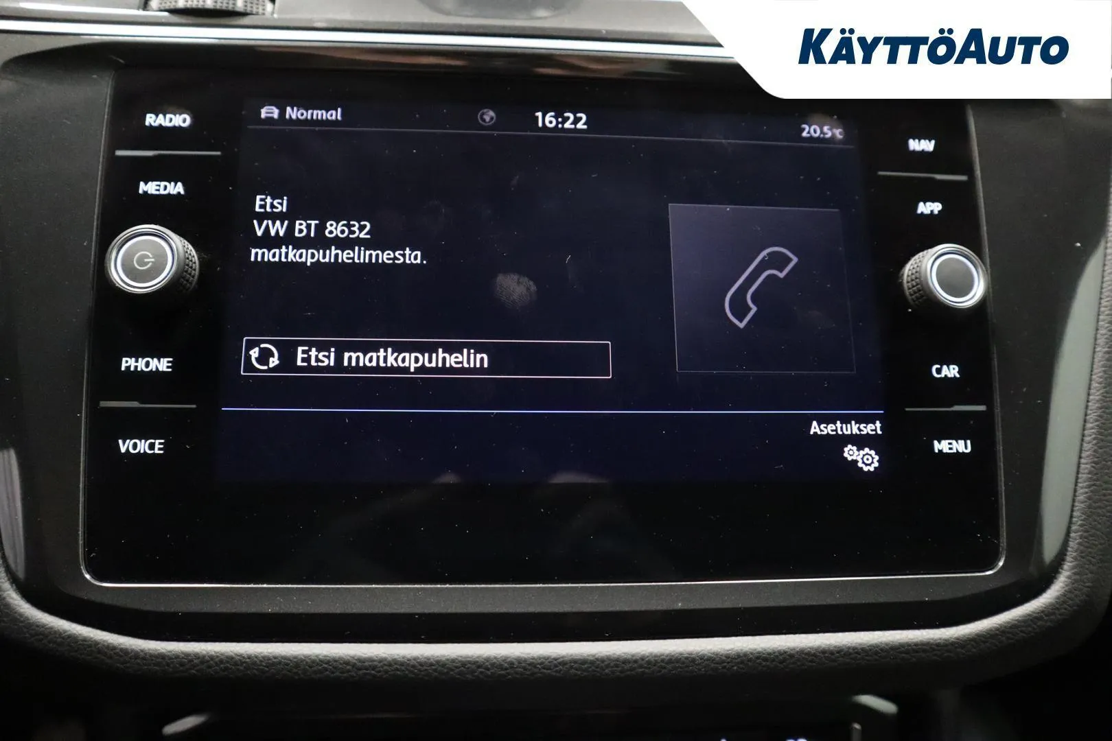 Volkswagen Tiguan SYT-507 carousel image