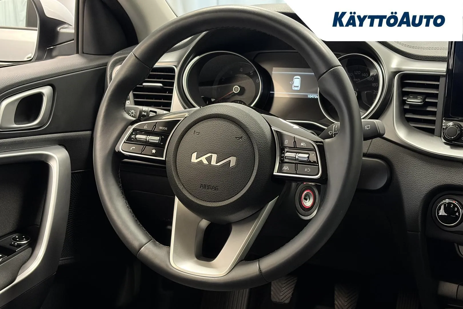 Kia Ceed JNP-897 carousel image
