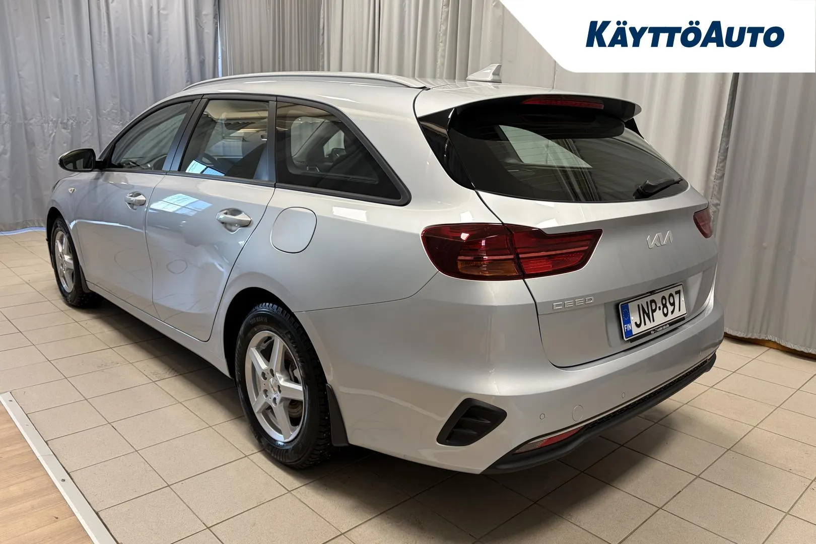 Kia Ceed JNP-897 carousel image
