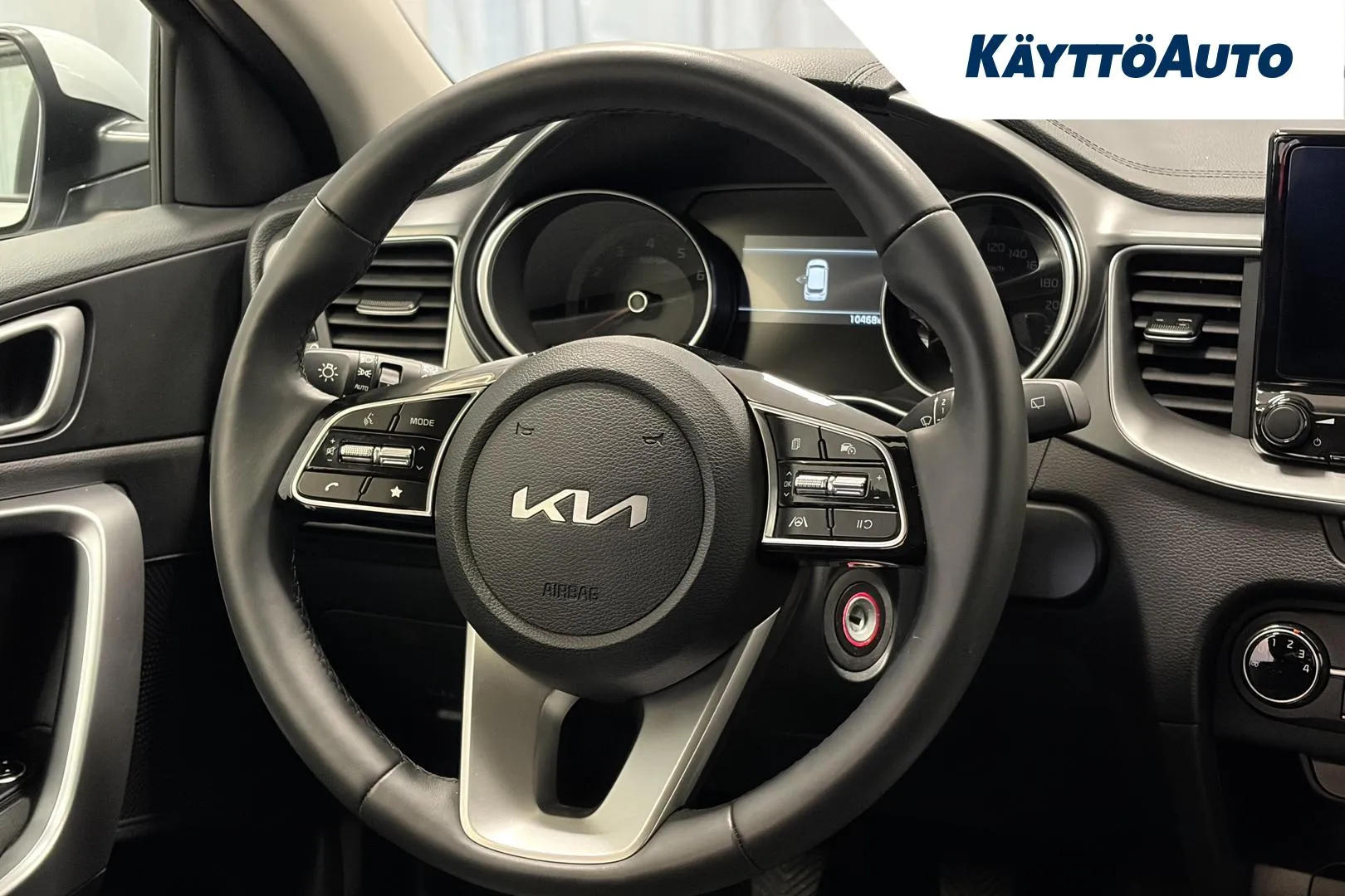 Kia Ceed JNP-897 carousel image