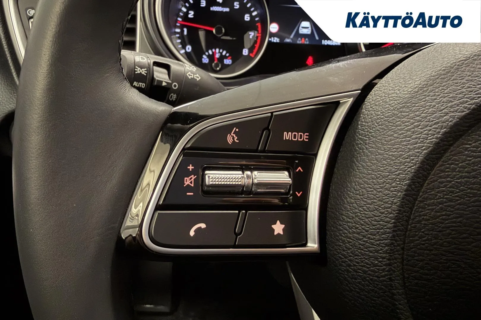 Kia Ceed JNP-897 carousel image