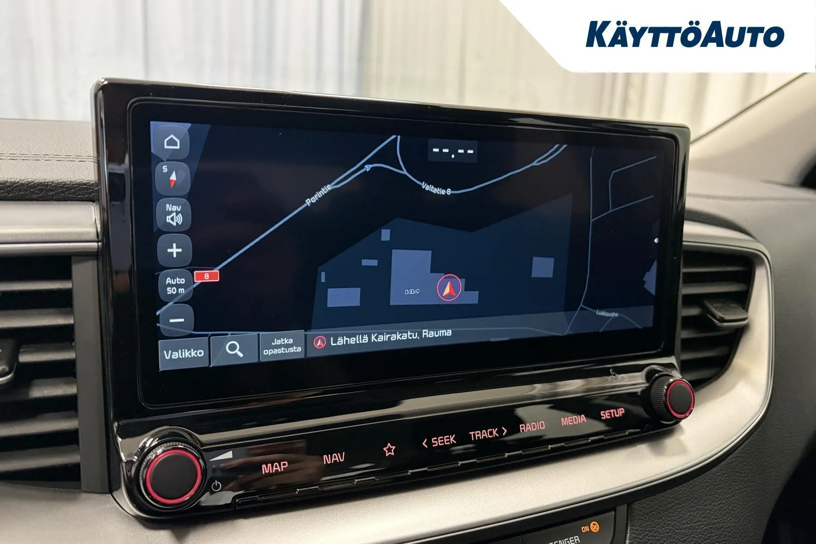 Kia Ceed JNP-897 carousel image