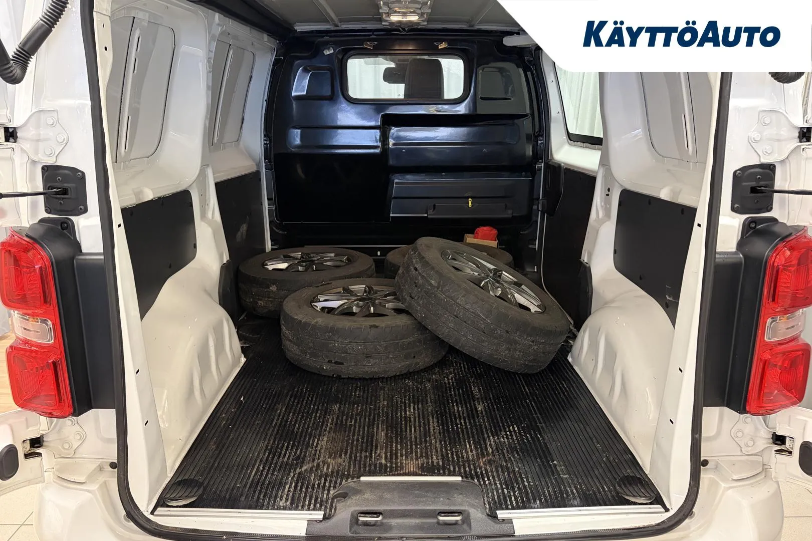 OPEL Vivaro FRV-104 carousel image