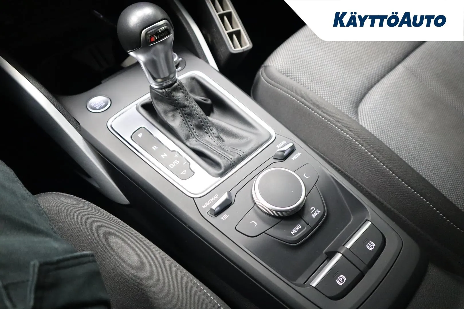 AUDI Q2 IOJ-627 carousel image