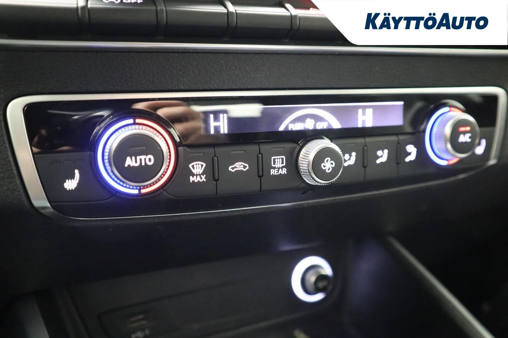 AUDI Q2 IOJ-627 carousel image