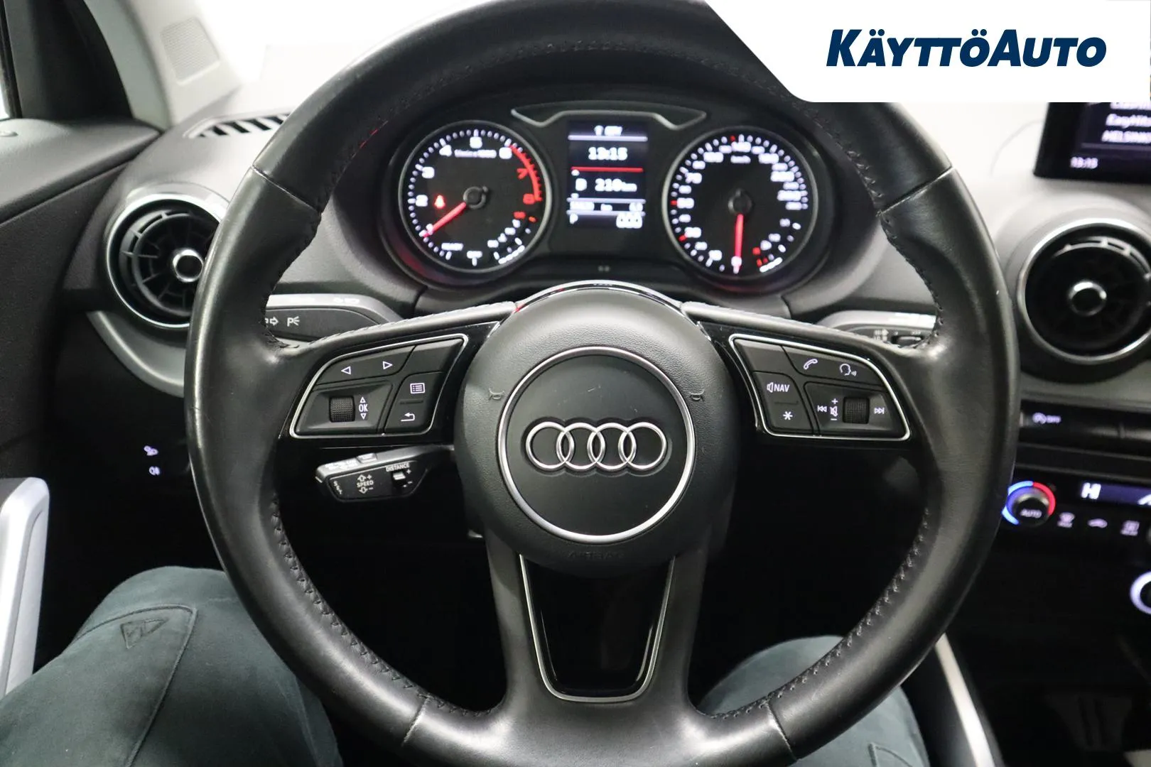 AUDI Q2 IOJ-627 carousel image