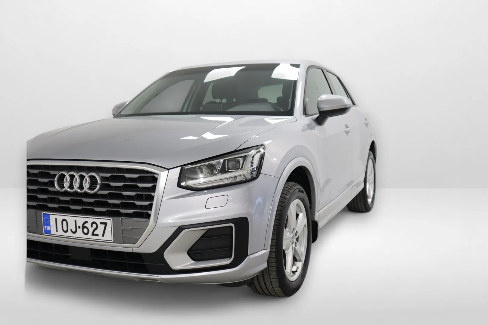 AUDI Q2 IOJ-627 carousel image