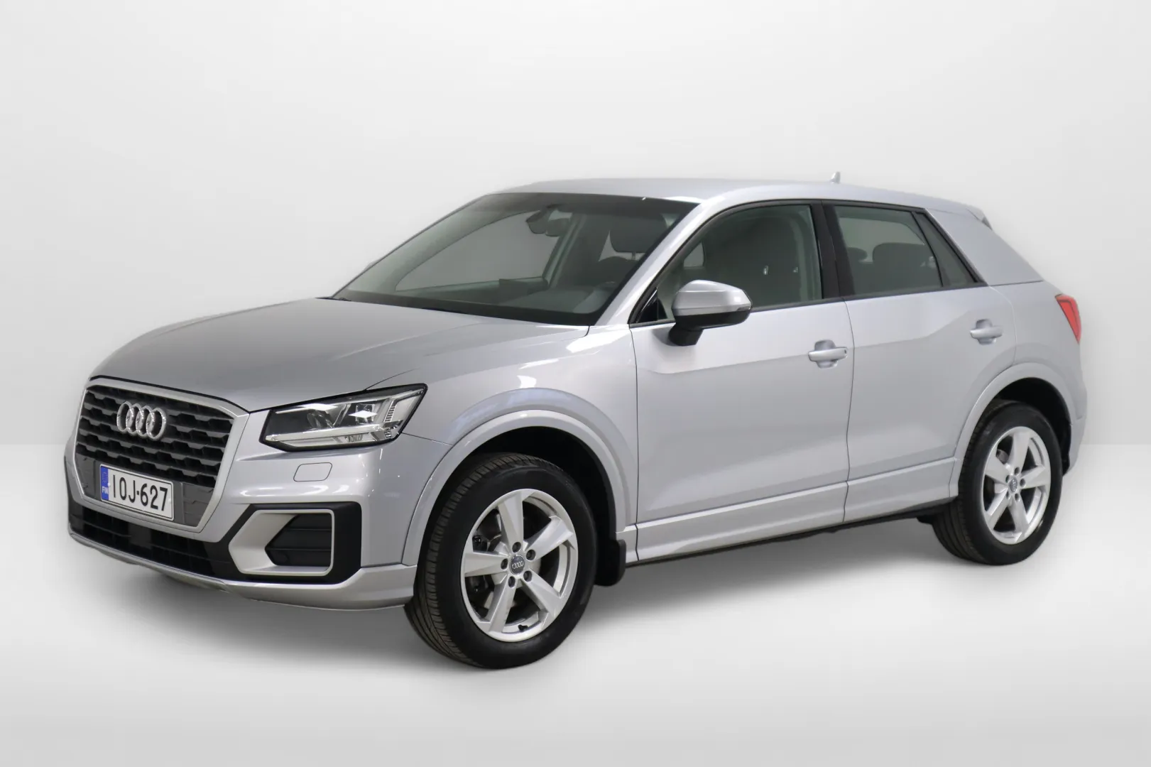 AUDI Q2 IOJ-627 carousel image