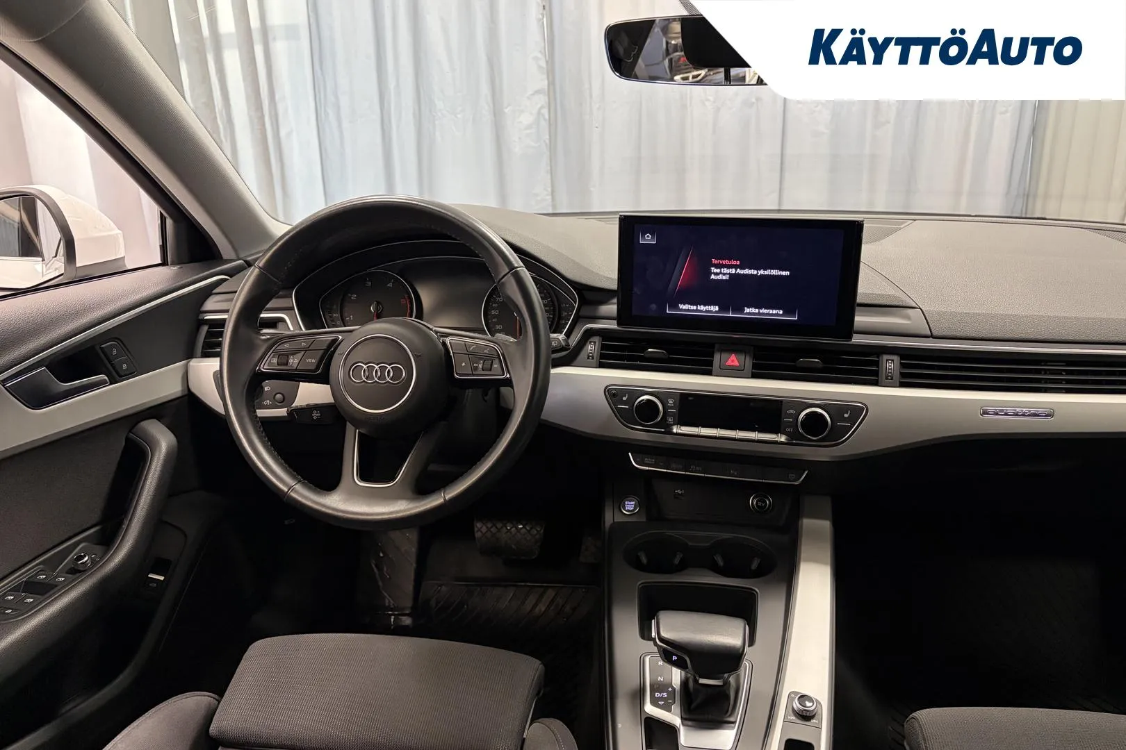 AUDI A4 MUZ-237 carousel image