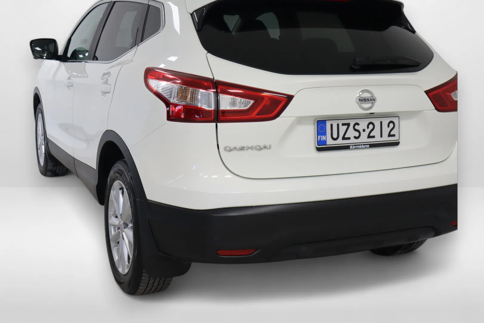 NISSAN Qashqai UZS-212 carousel image