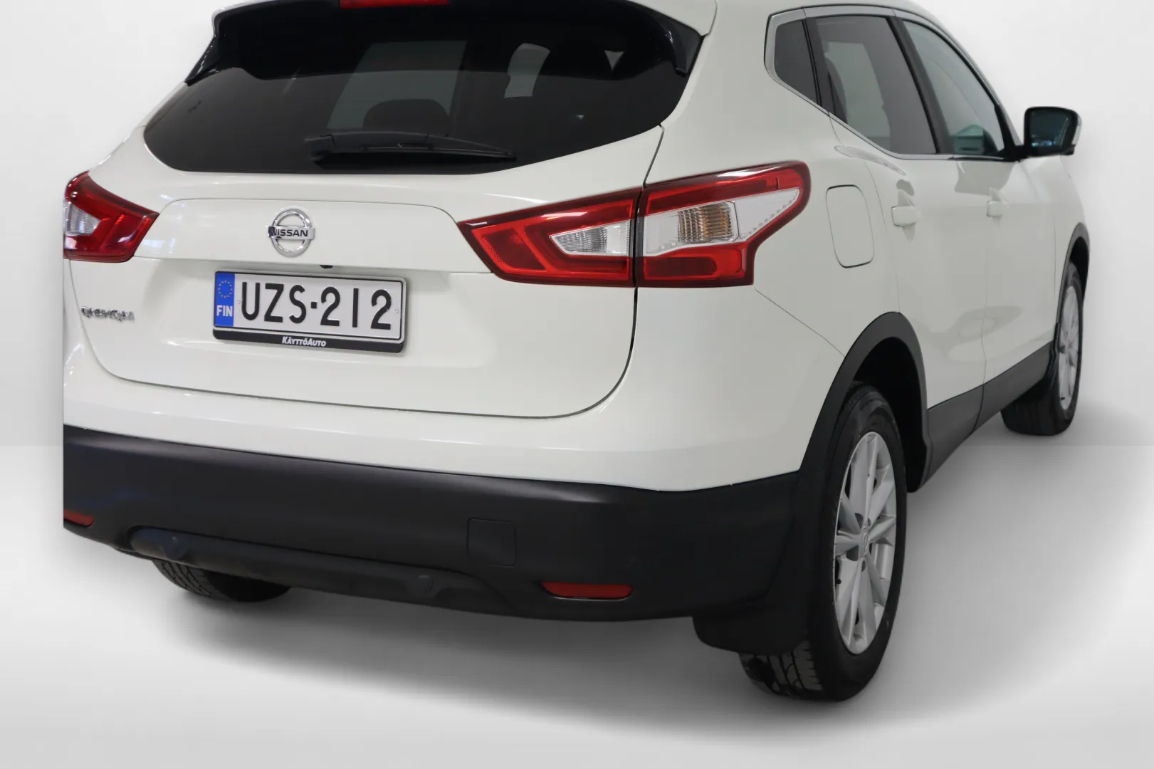 NISSAN Qashqai UZS-212 carousel image