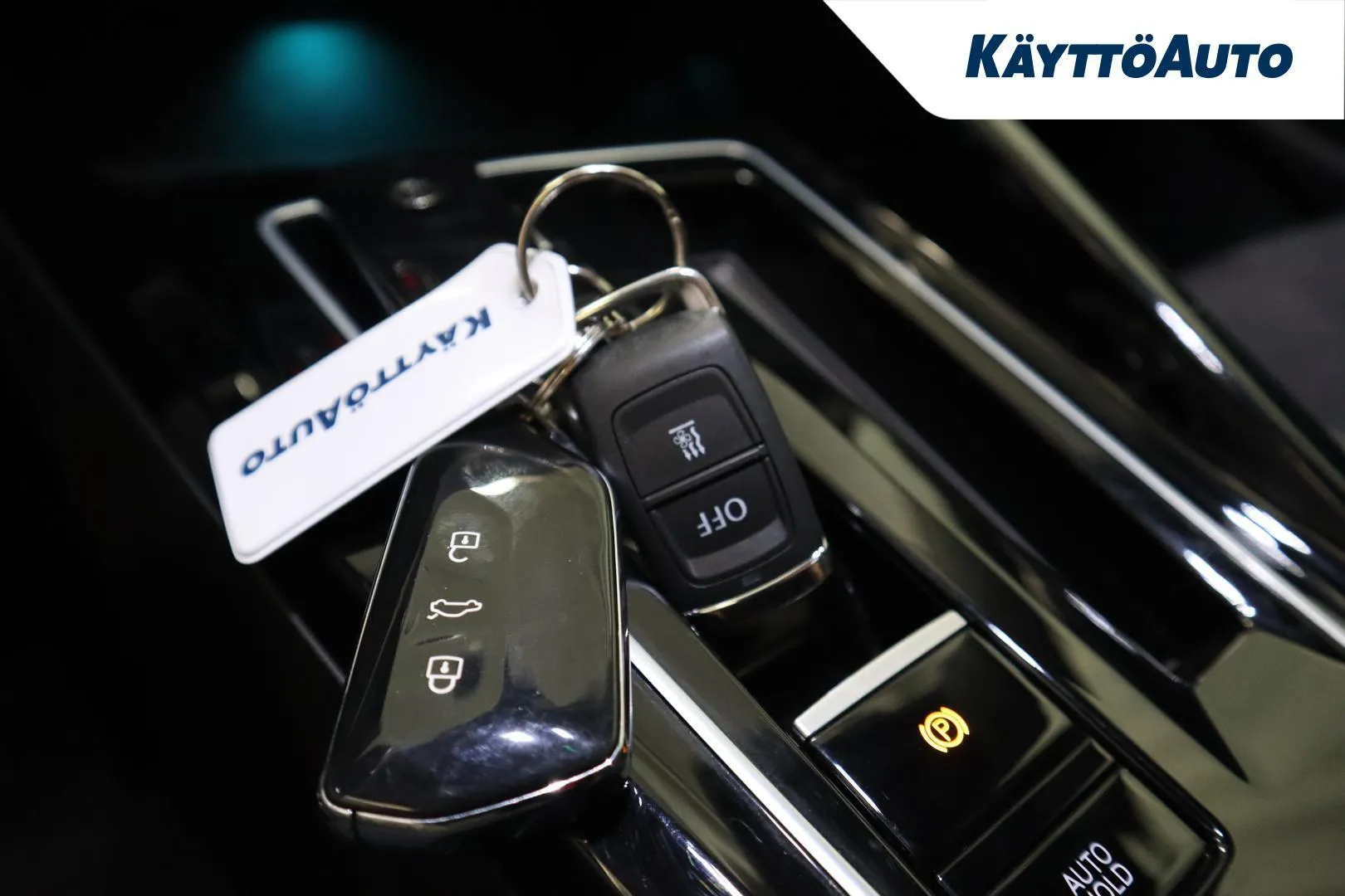 VOLKSWAGEN Golf NNC-139 carousel image