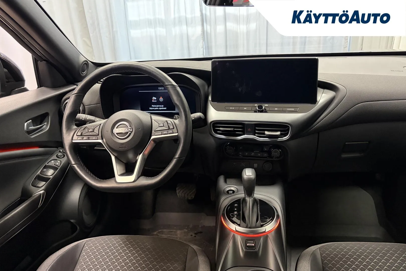 Nissan Juke RXE-724 carousel image