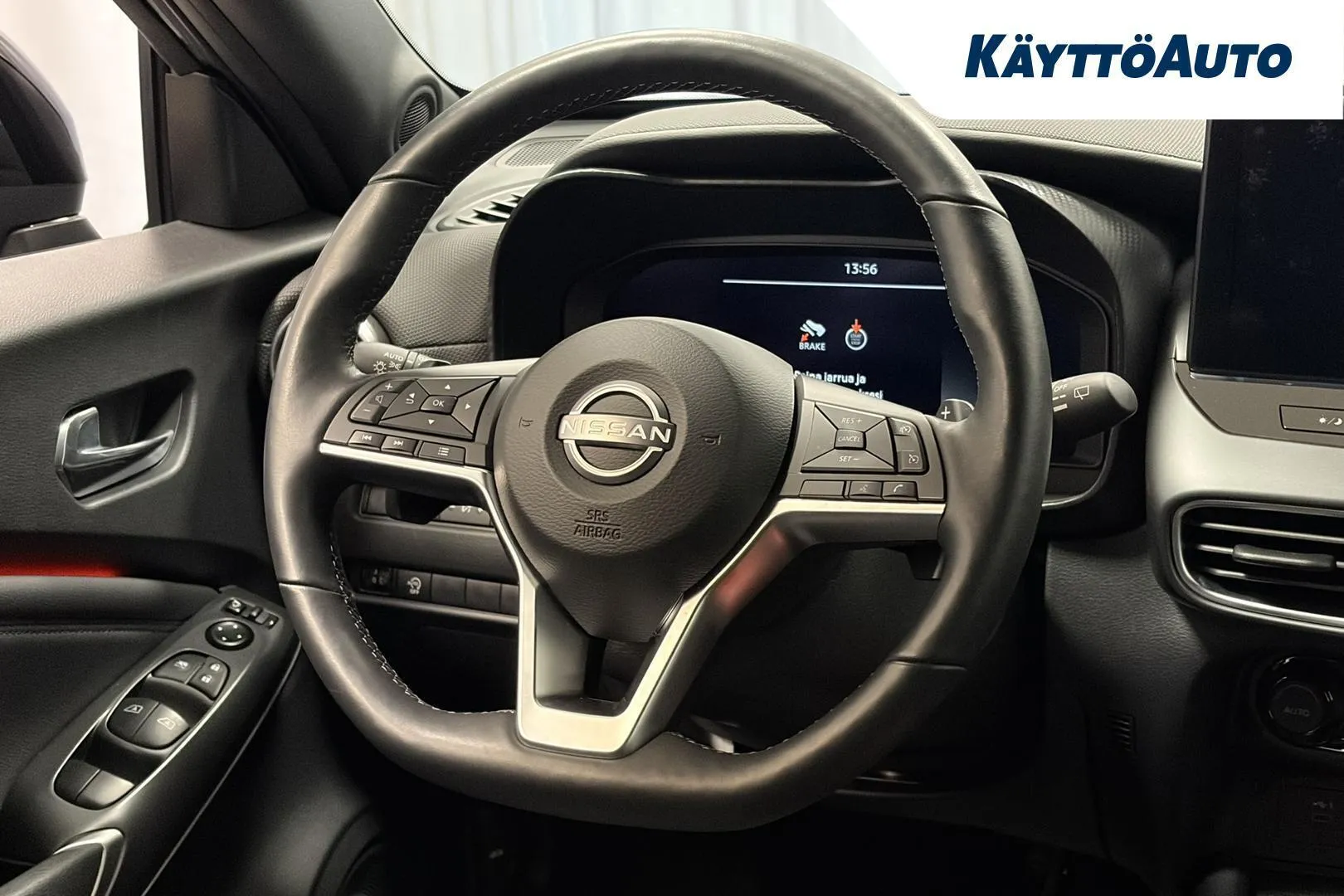 Nissan Juke RXE-724 carousel image
