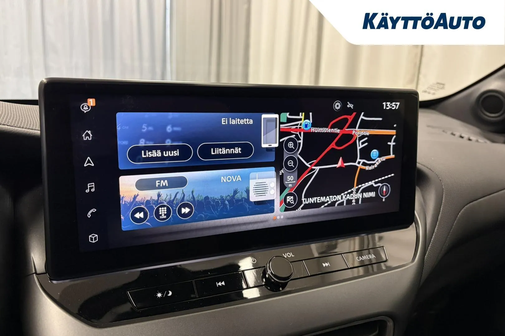 Nissan Juke RXE-724 carousel image