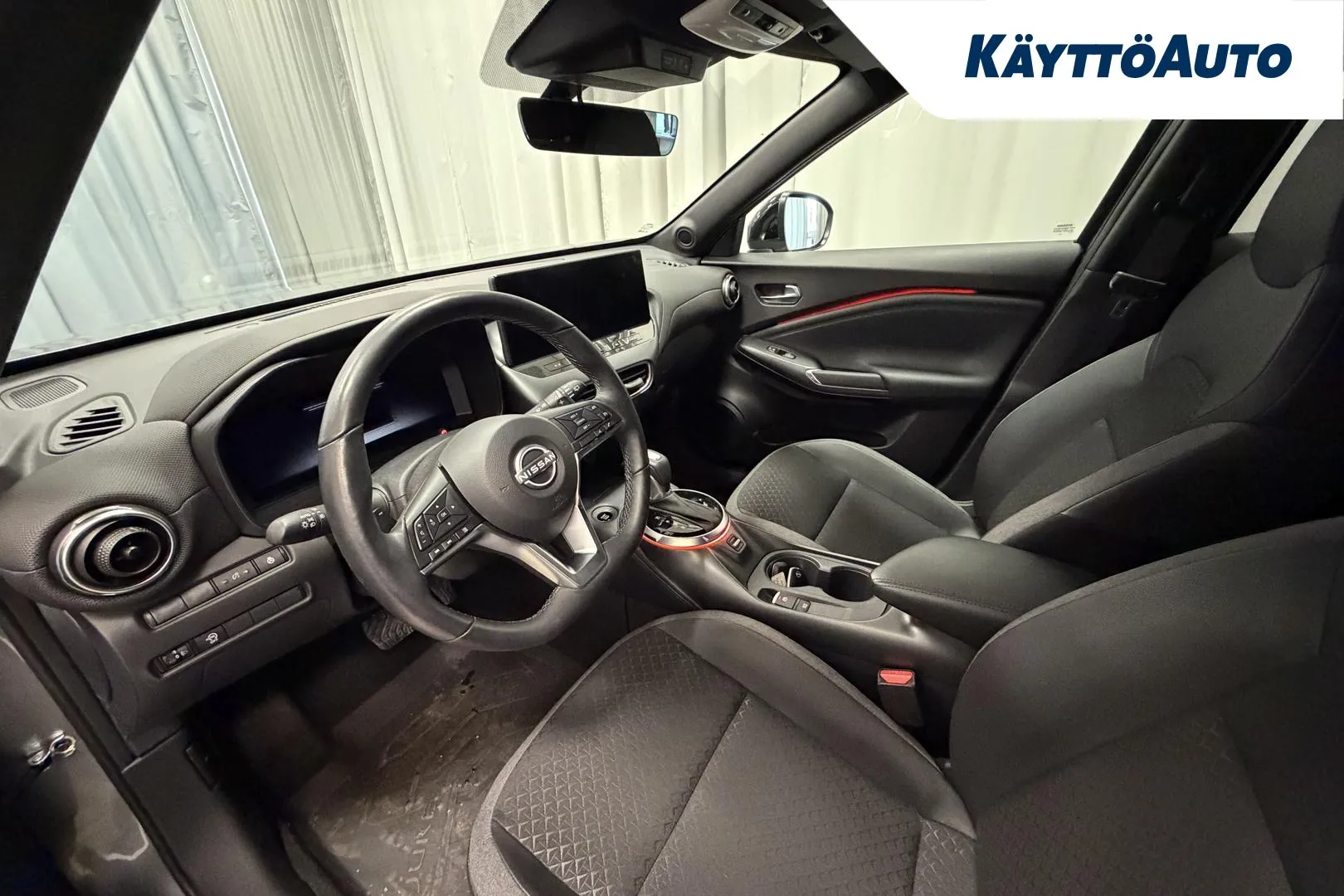 Nissan Juke RXE-724 carousel image