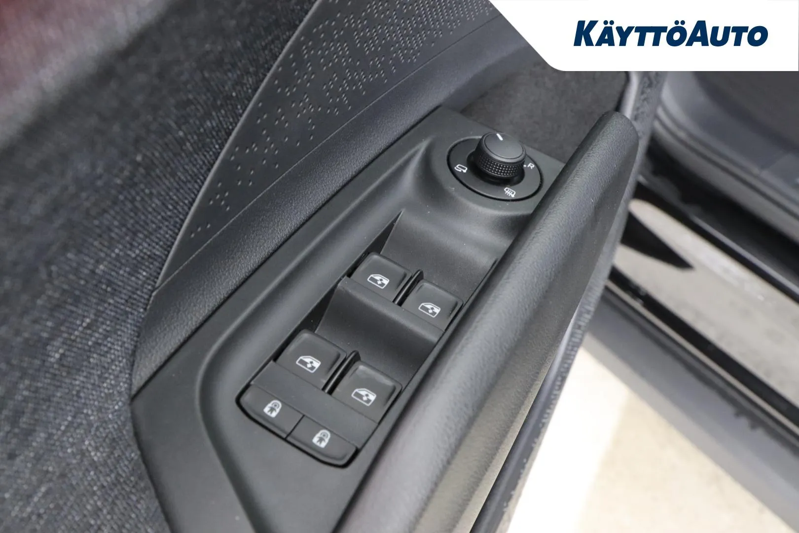 Skoda Elroq XTK-788 carousel image