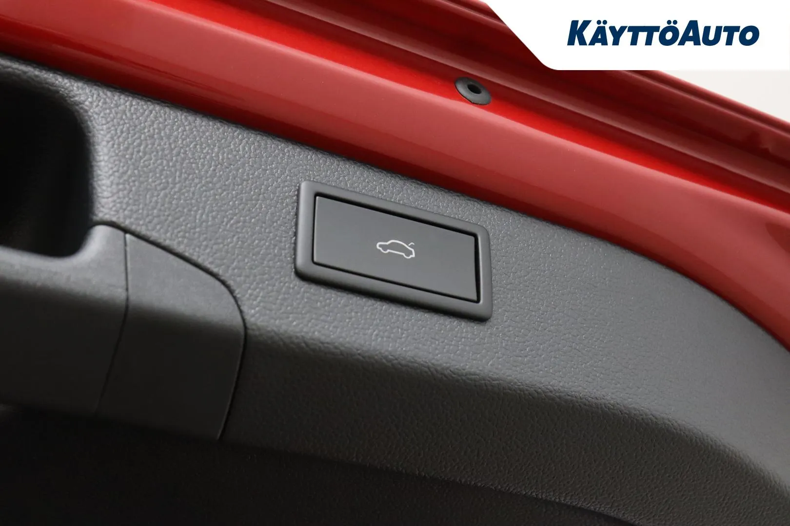 Skoda Superb JNK-515 carousel image