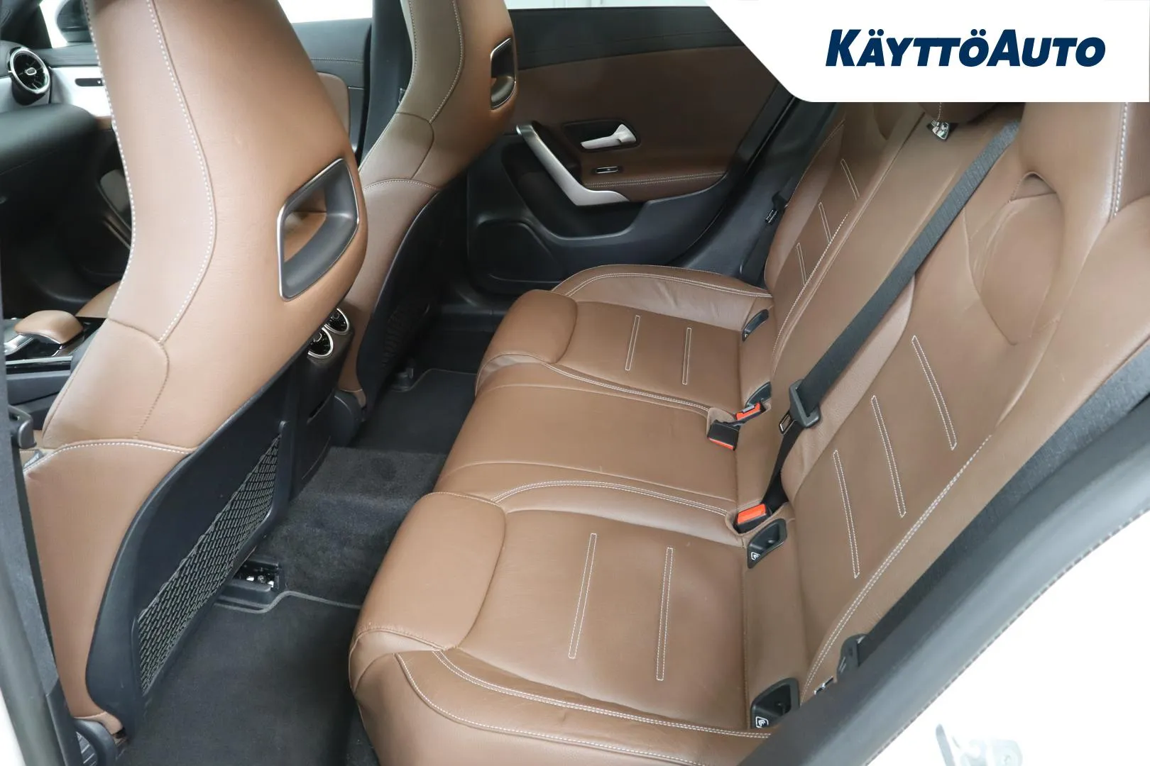 Mercedes-Benz CLA GOF-560 carousel image