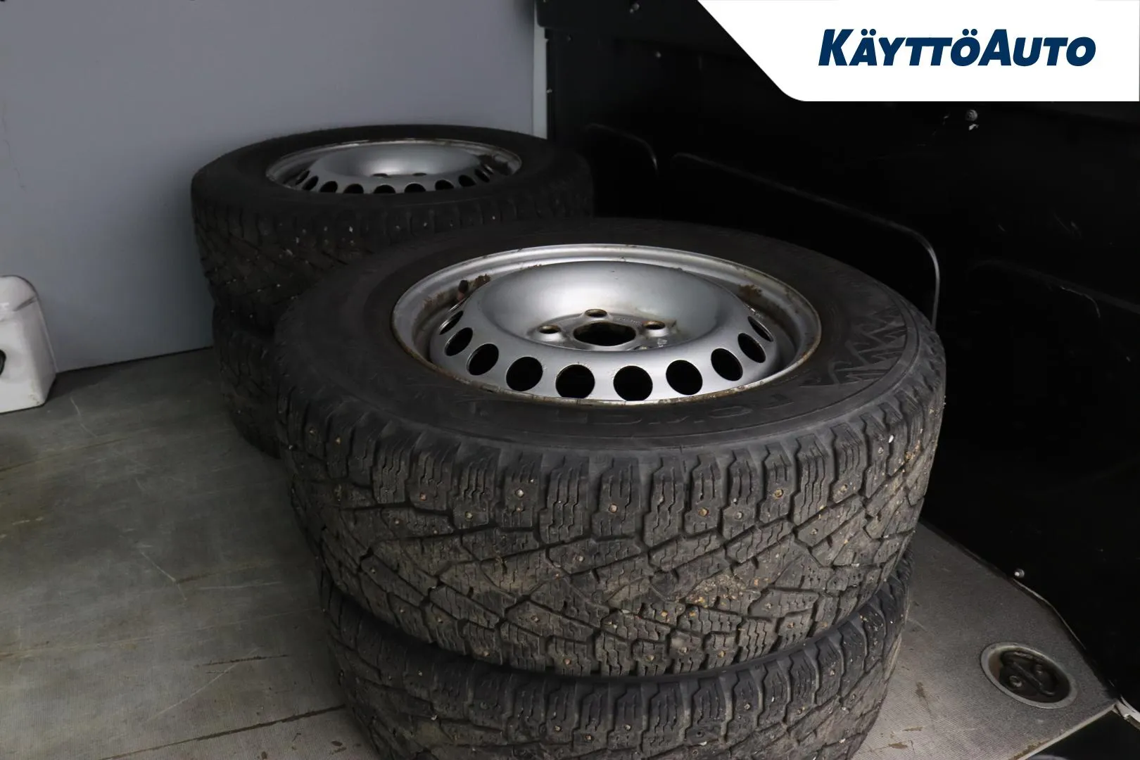 Volkswagen Transporter ETR-258 carousel image