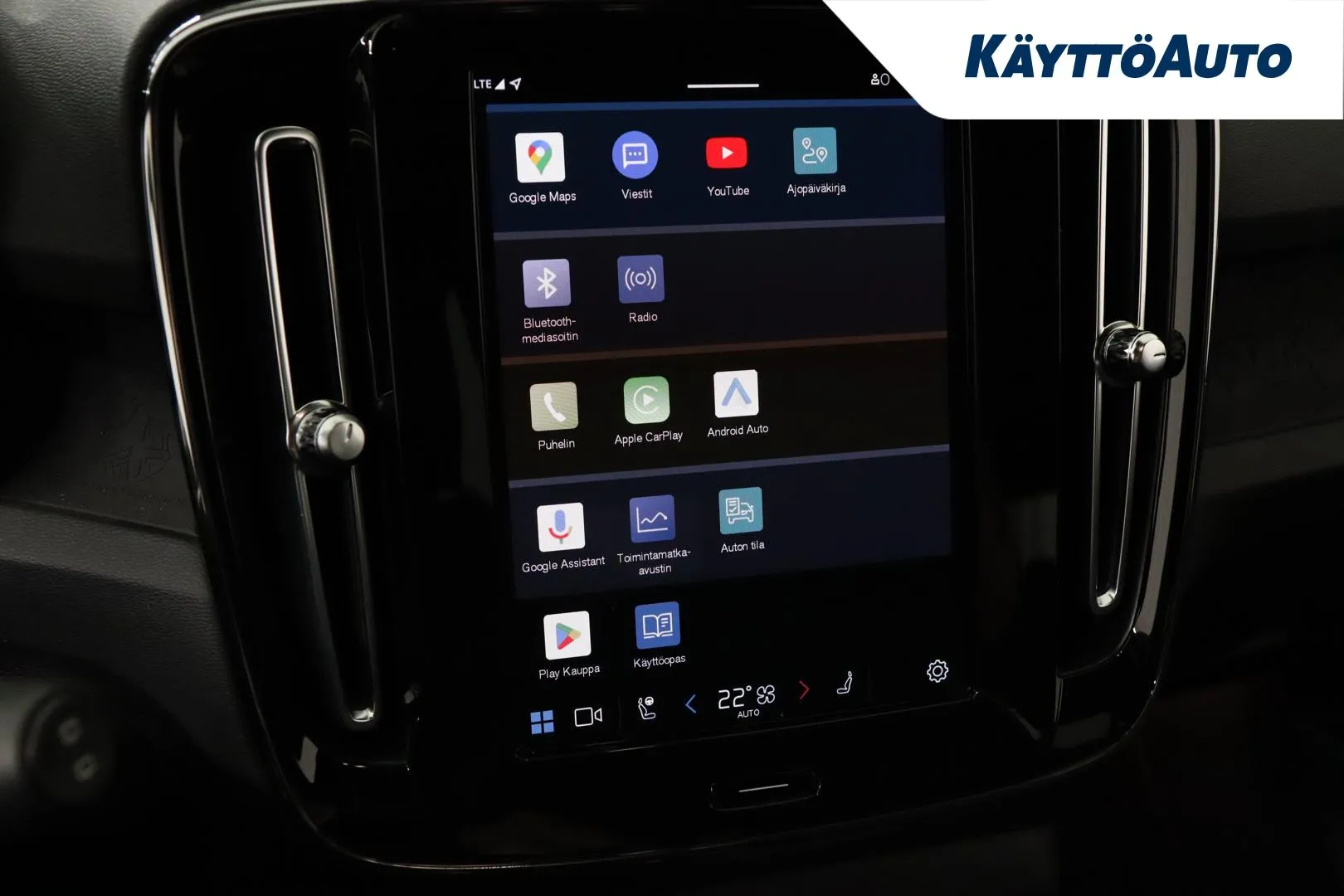 VOLVO XC40 GPC-752 carousel image