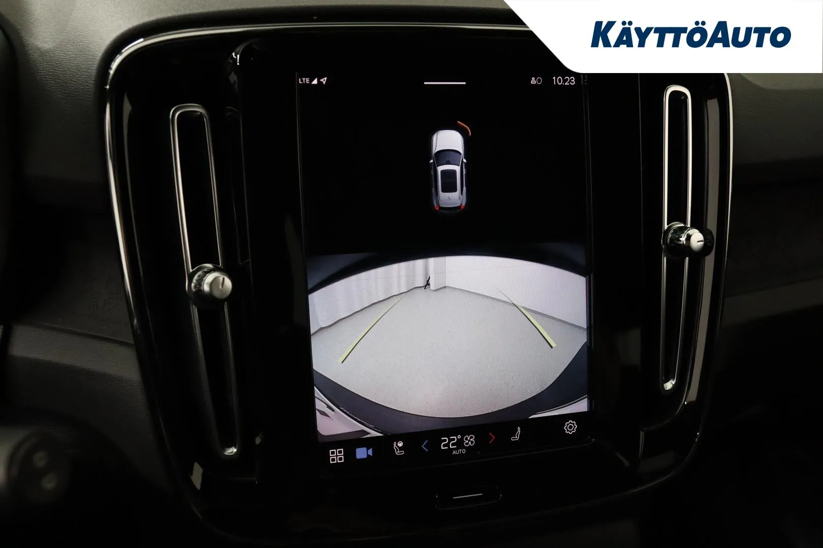 VOLVO XC40 GPC-752 carousel image