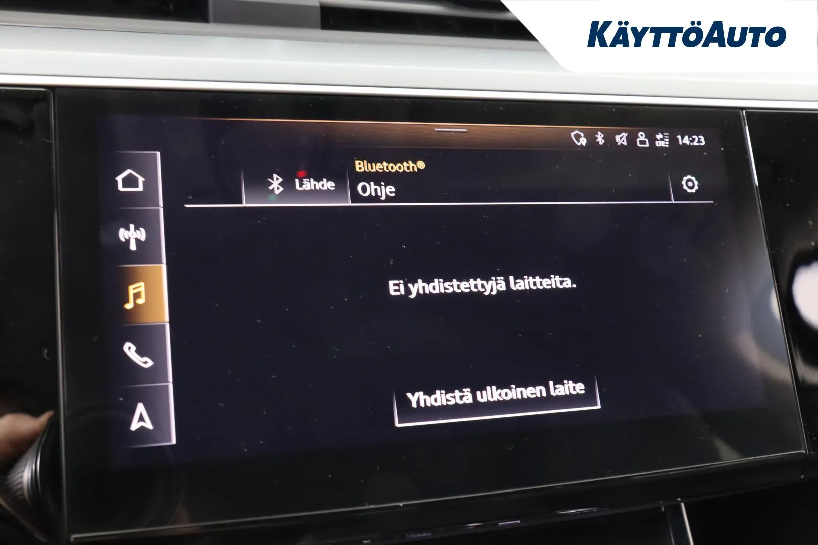 AUDI e-tron KTV-335 carousel image