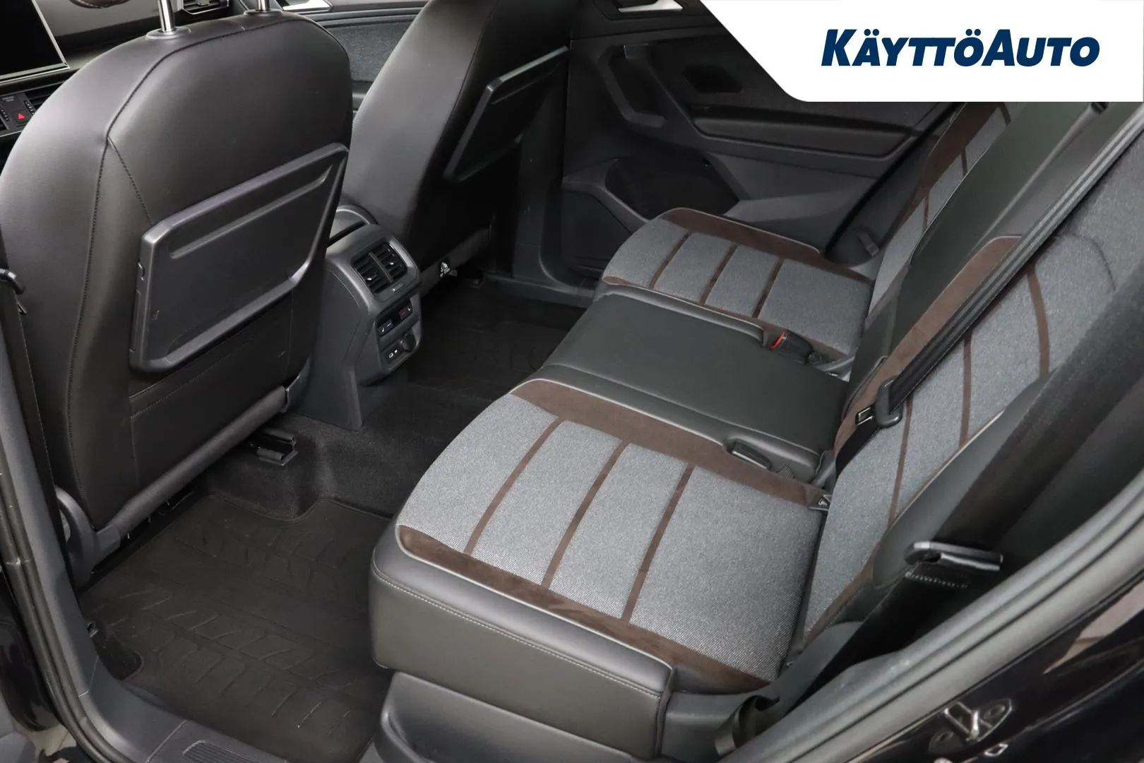 SEAT Tarraco CPC-571 carousel image