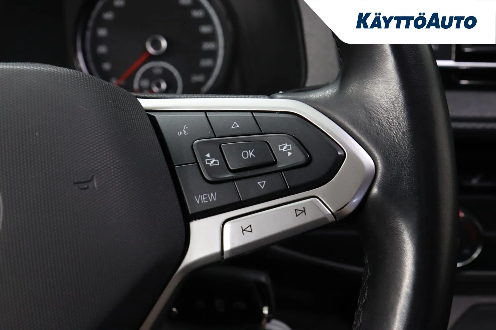 Volkswagen Transporter MOC-418 carousel image