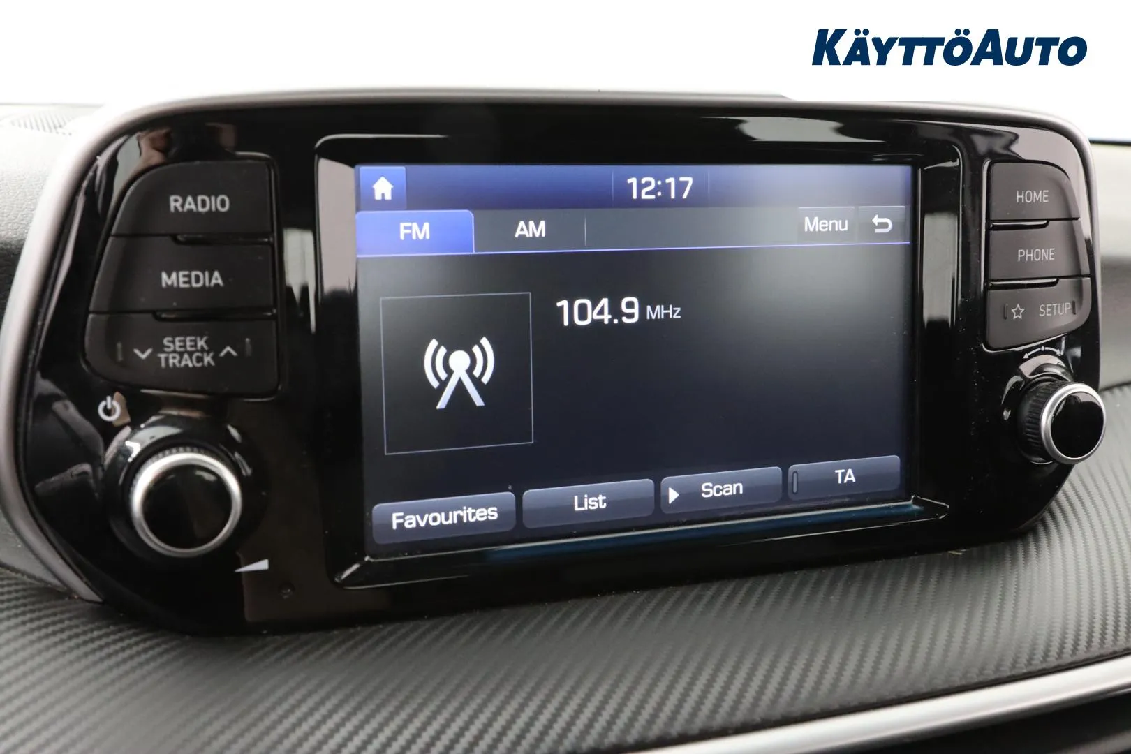 Hyundai Tucson IOK-402 carousel image