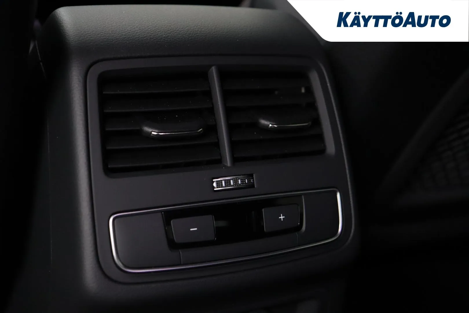 Audi A4 JLY-567 carousel image