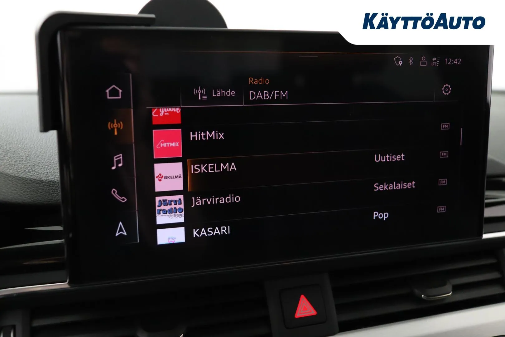 Audi A4 JLY-567 carousel image