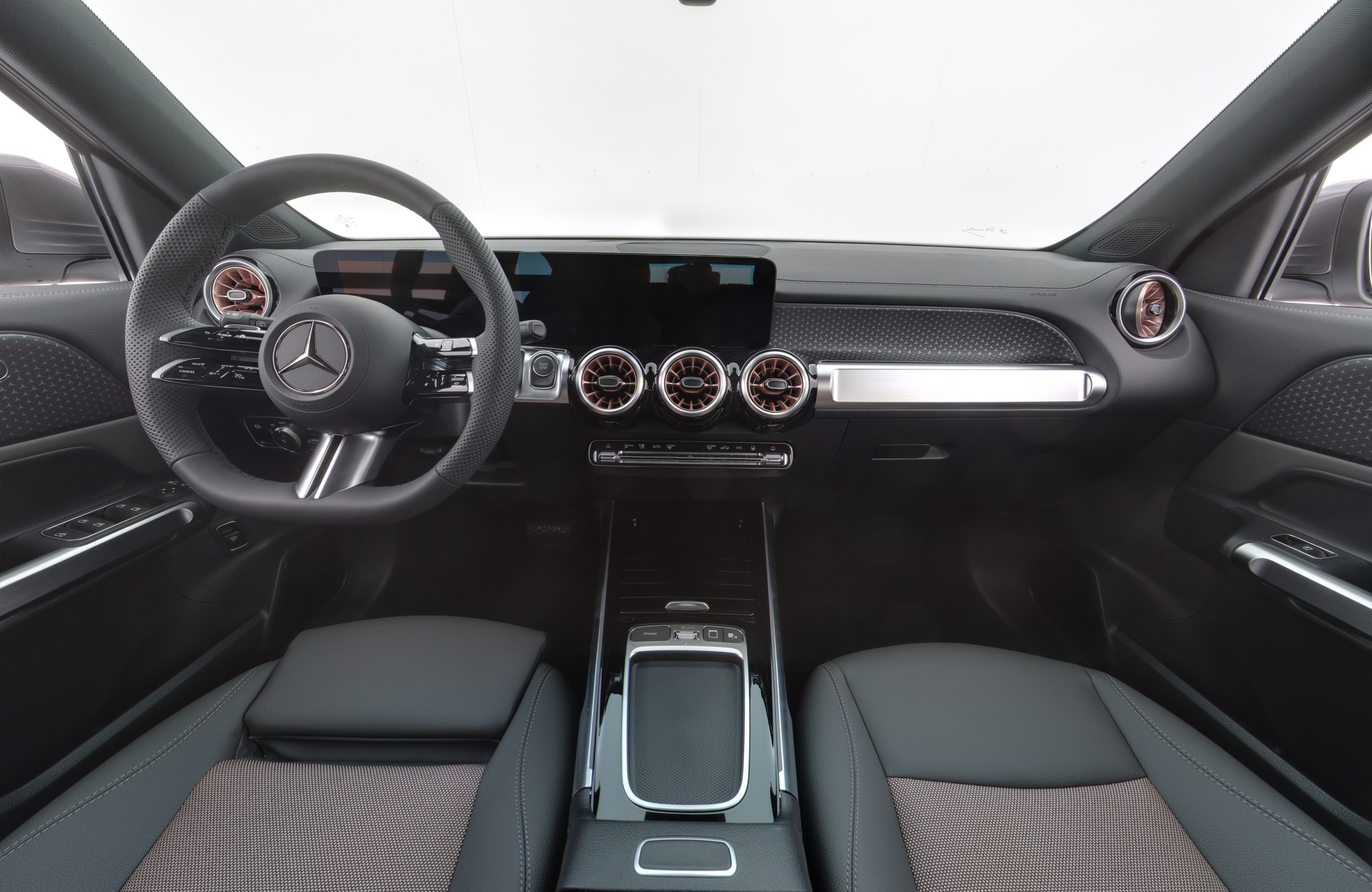 Mercedes-Benz EQB 2025, kuva 7/9