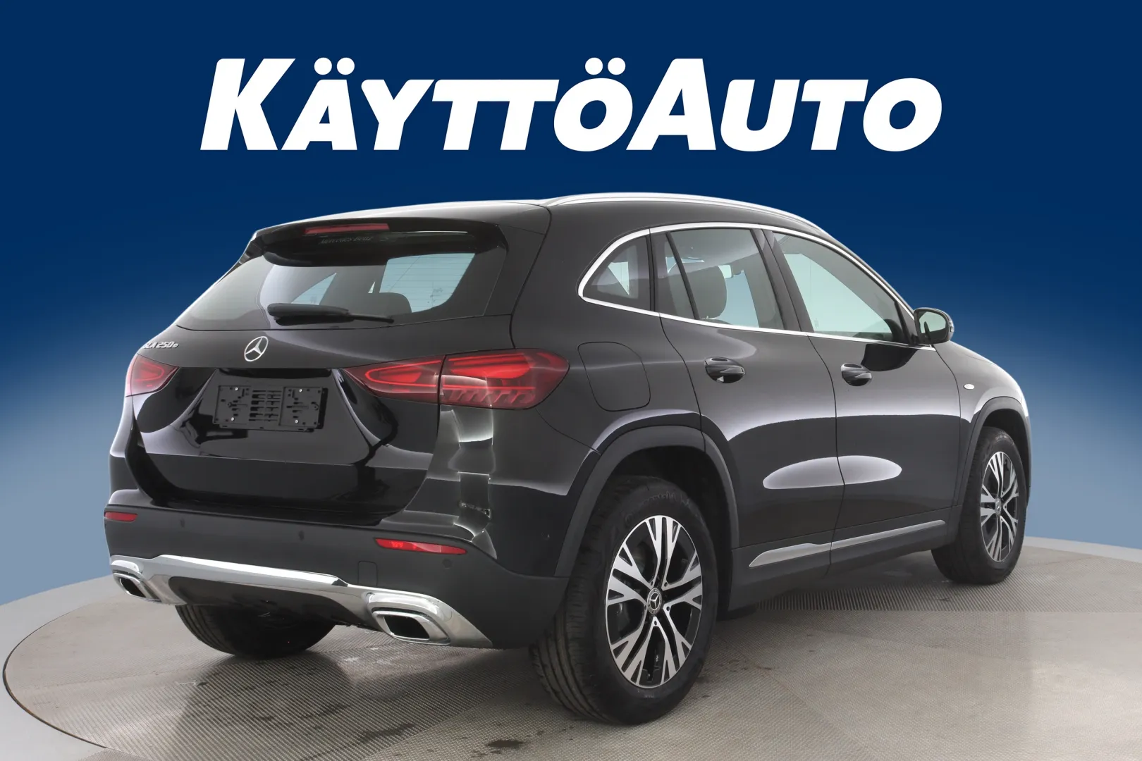 Mercedes-Benz GLA CSK-699 carousel image