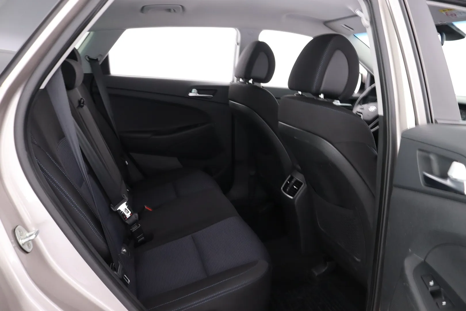 Hyundai Tucson TZV-536 carousel image