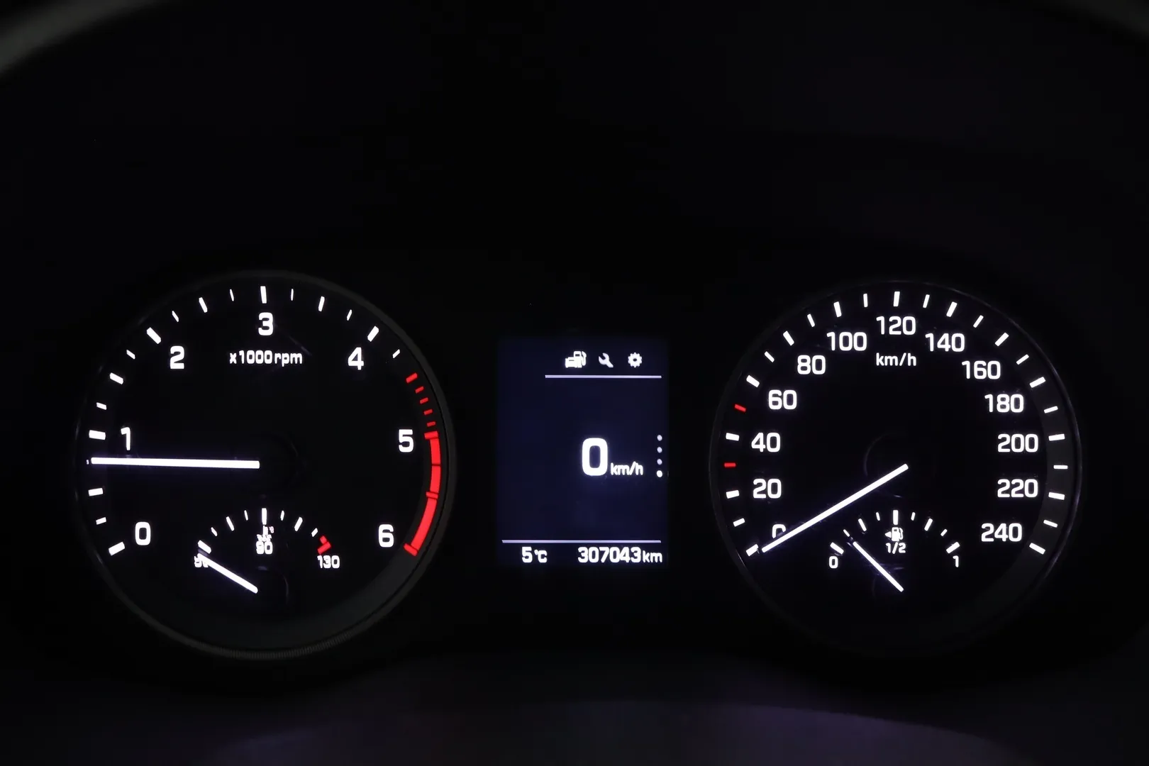 Hyundai Tucson TZV-536 carousel image