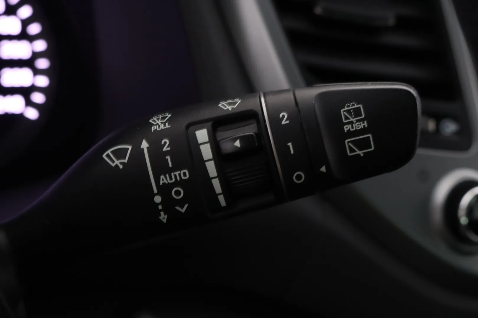 Hyundai Tucson TZV-536 carousel image