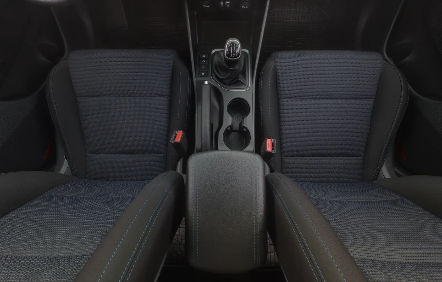 Hyundai Tucson TZV-536 carousel image